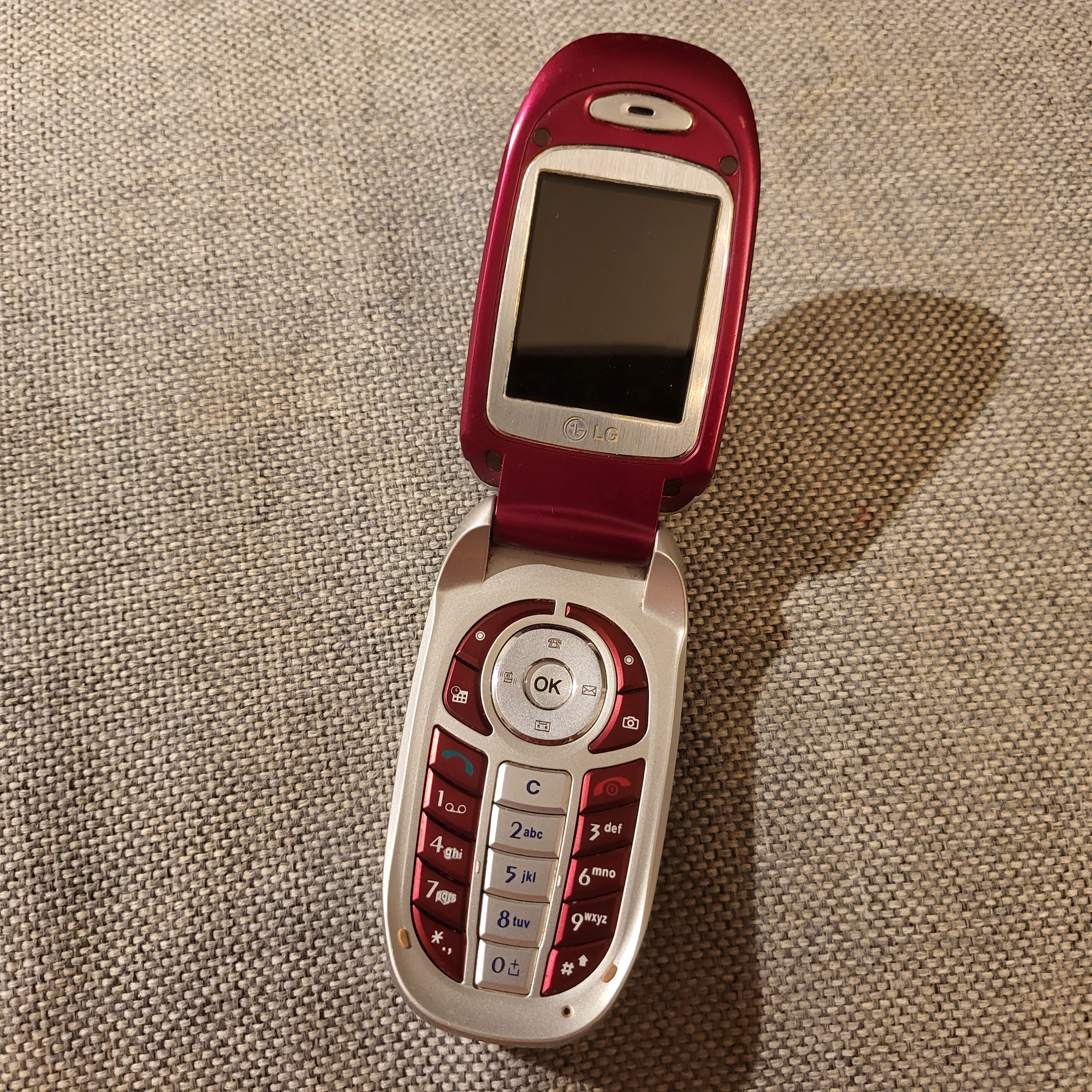 LG C3300